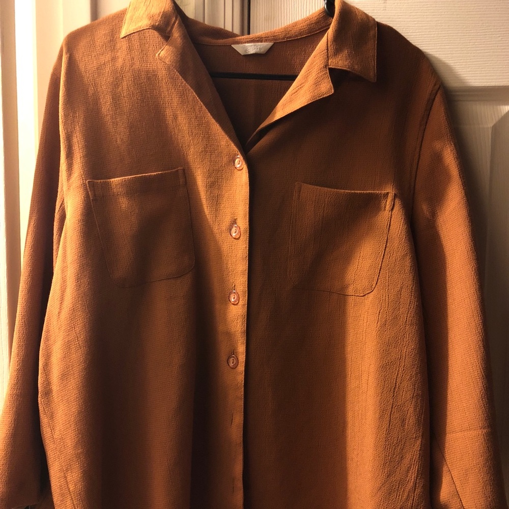 Brown bottom shirt